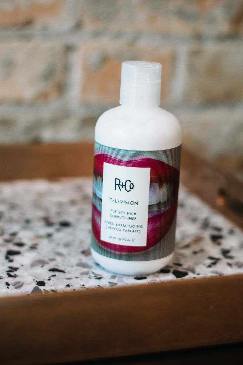 Television Perfect Hair Conditioner