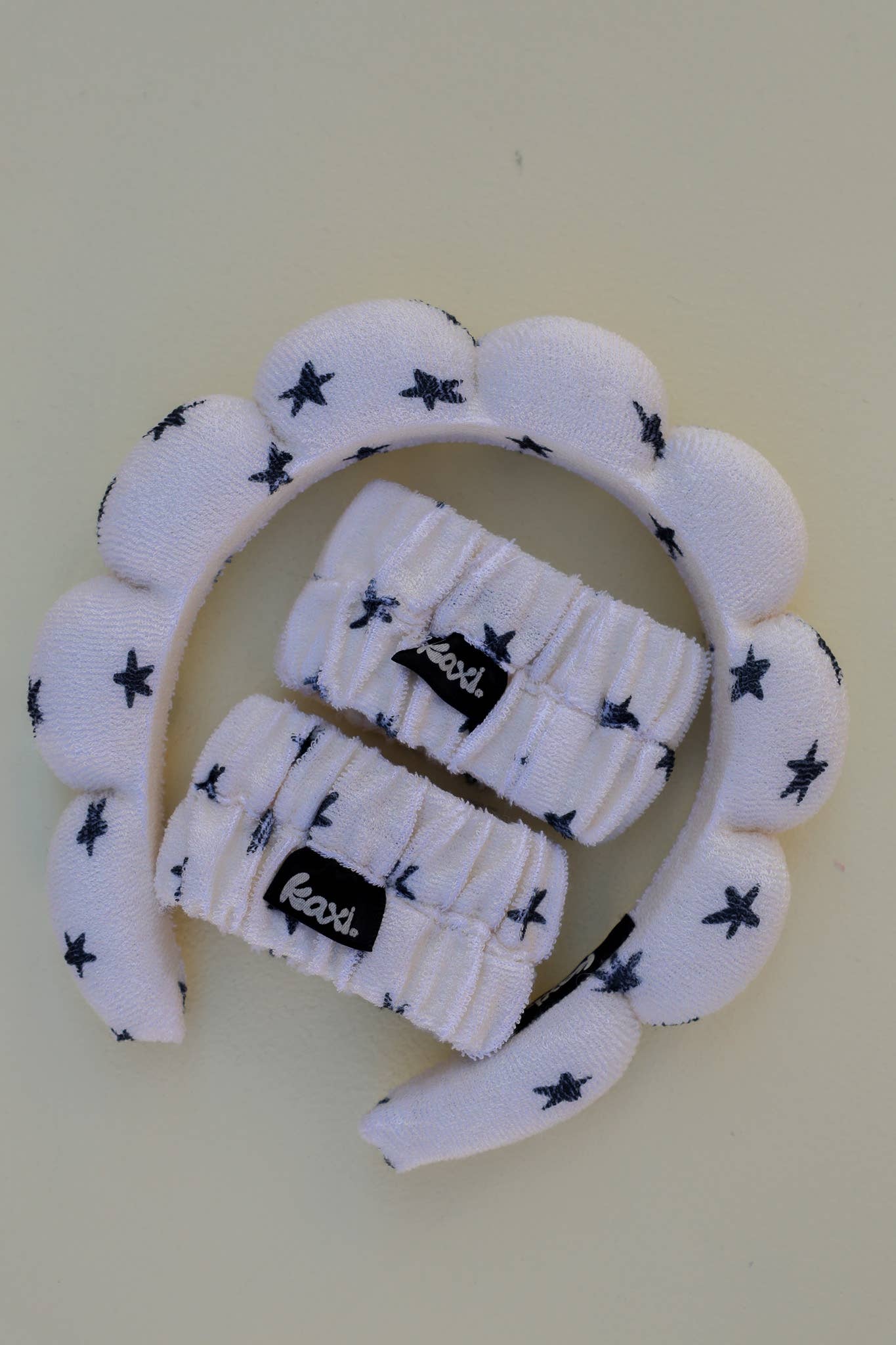 GRWM HEADBAND & WRISTBAND SET: BLUE STRIPED / WITH WRISTBANDS