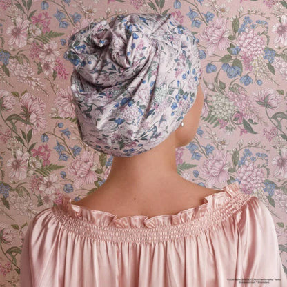 Bridgerton Satin-Lined Flexi Shower Cap in Wisteria