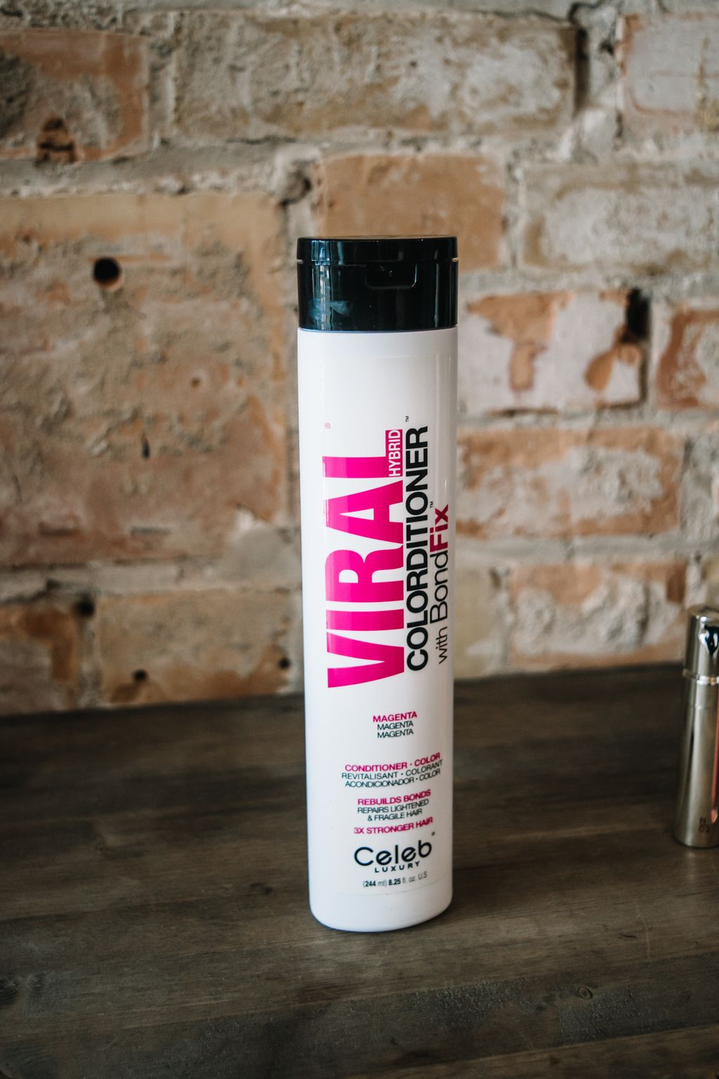 Viral Colorditioner (Magenta)